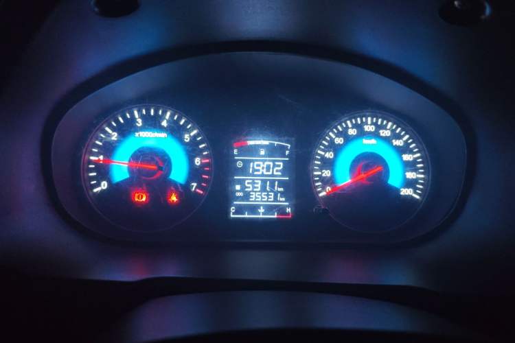 Used Dongfeng Fengon 330 2018 1.5L Manual Practical II DK15 Instrument Cluster