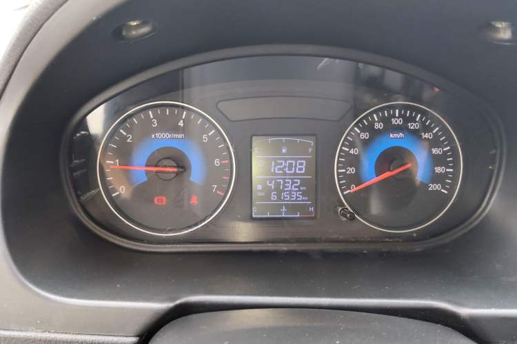 Used Dongfeng Fengon 330 2018 1.5L Manual Practical II DK15 Instrument Cluster