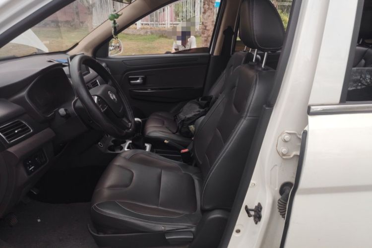 Used Dongfeng Fengon 330 2018 1.5L 330S Comfort Edition DK15 Left Front Seat