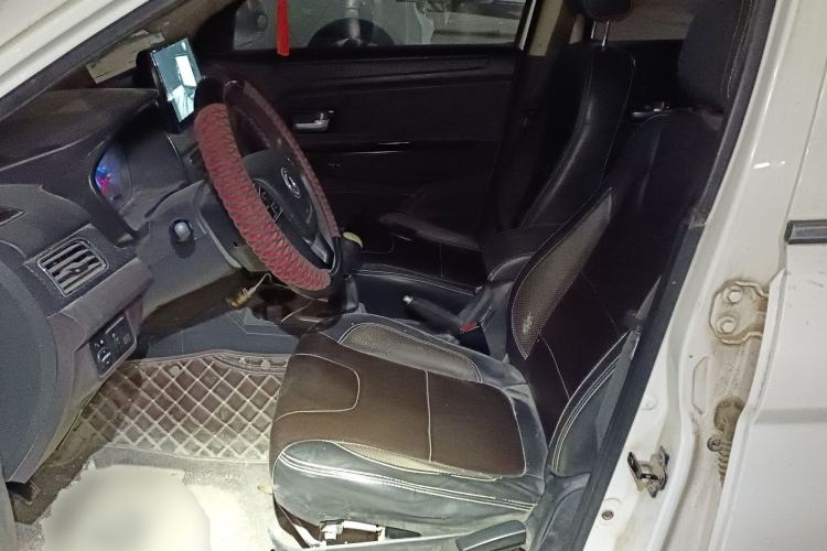 Used Dongfeng Fengon 330 2018 1.5L 330S Premium Edition DK15 Left Front Seat