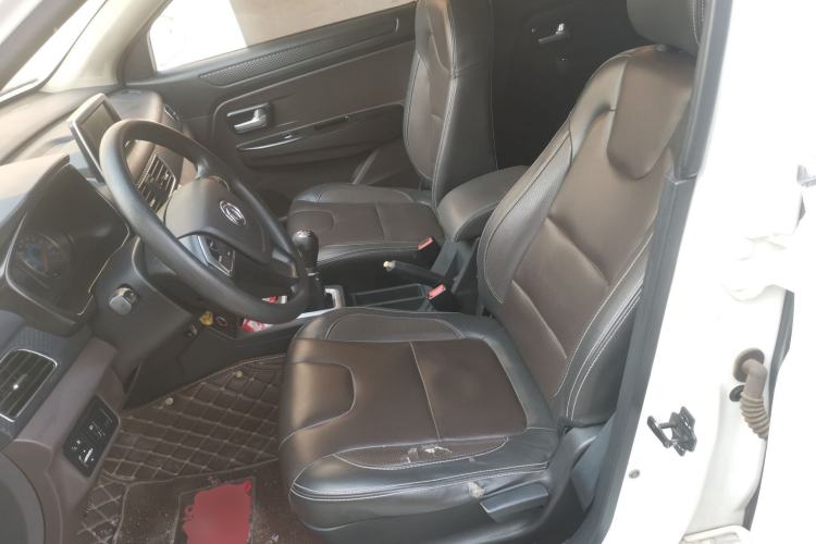 Used Dongfeng Fengon 330 2018 1.5L 330S Comfort Edition DK15 Left Front Seat
