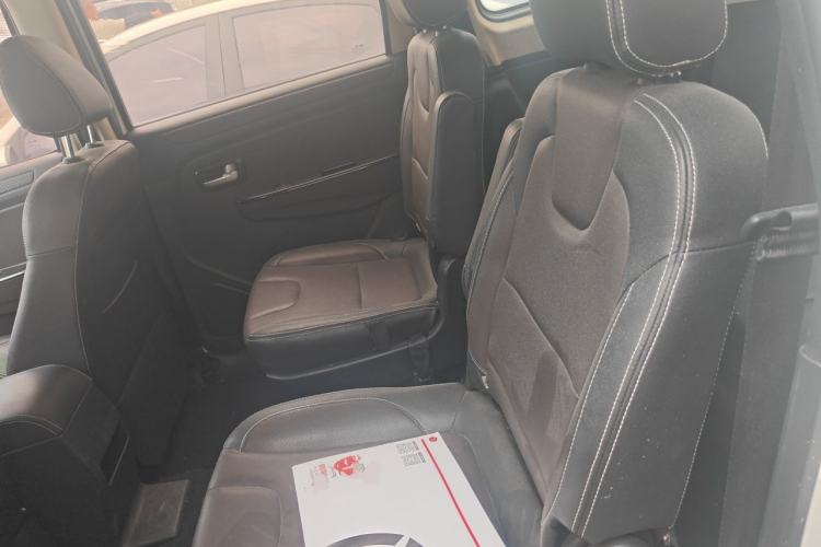 Used Dongfeng Fengon 330 2018 1.5L 330S Comfort Edition China V Standard DK15 Left Rear Seat