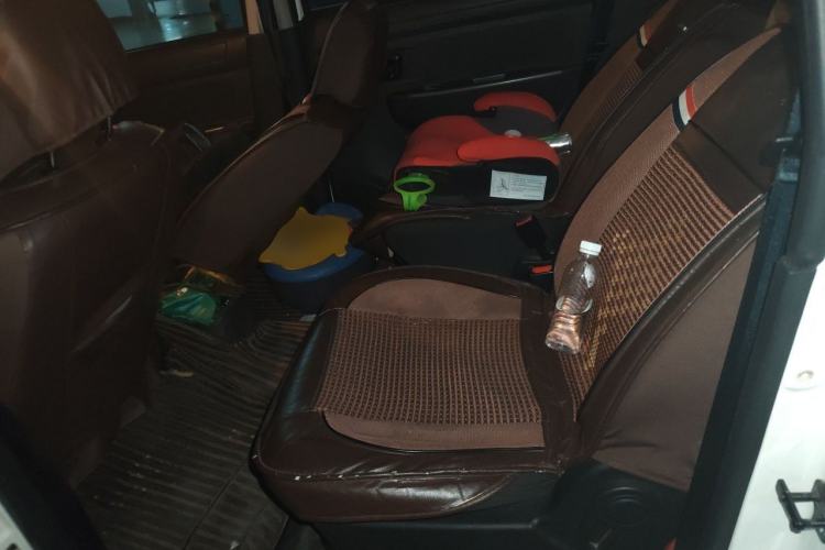 Used Dongfeng Fengon 330 2018 1.5L Manual Practical II DK15 Left Rear Seat