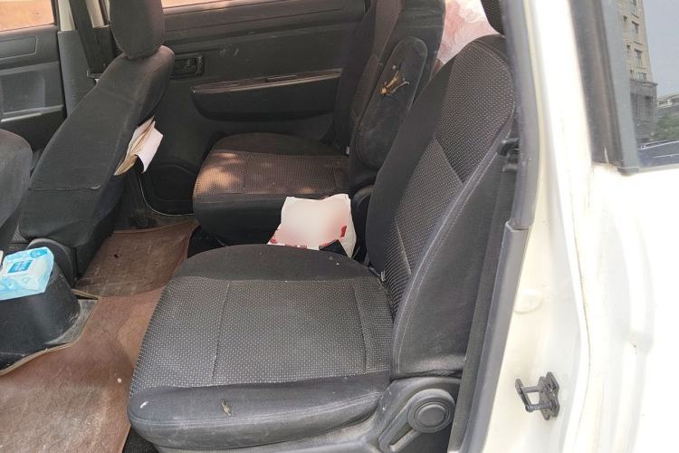 Used Dongfeng Fengon 330 2018 1.5L Manual Practical II DK15 Left Rear Seat