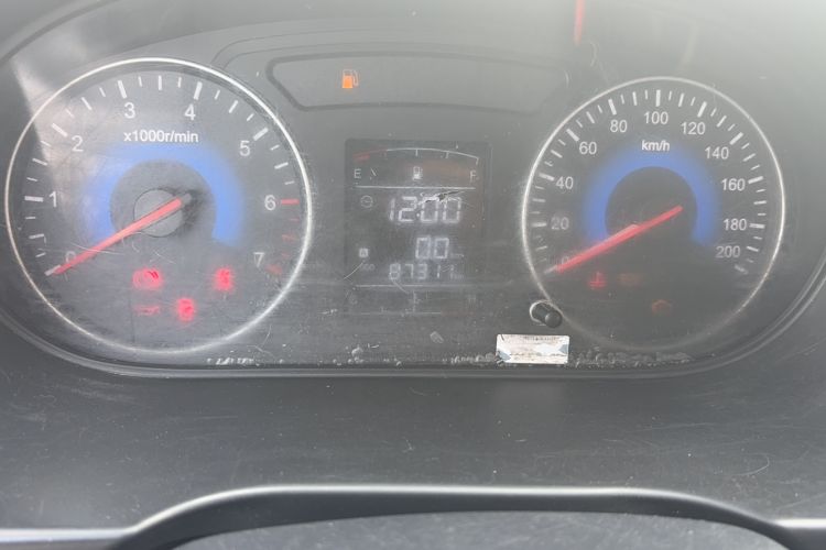 Used Dongfeng Fengon 330 2018 1.5L 330S Facelifted Premium Edition DK15 Odometer Close Up