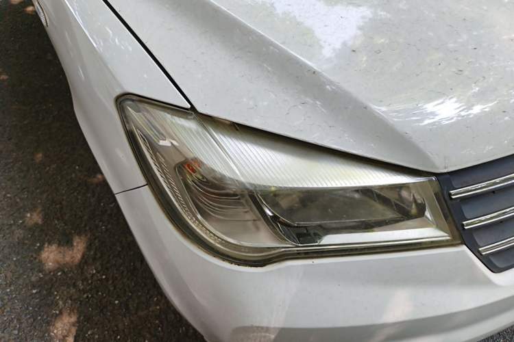 Used Dongfeng Fengon 330 2018 1.5L 330S Premium Edition DK15 Right Front Headlight