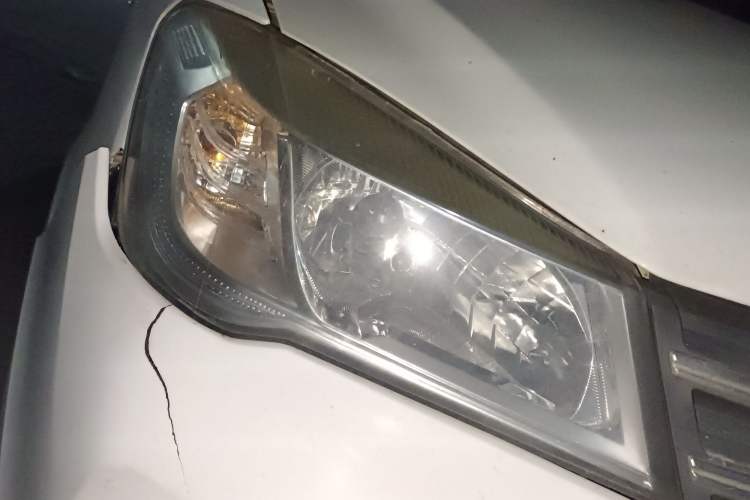 Used Dongfeng Fengon 330 2018 1.5L 330S Premium Edition DK15 Right Front Headlight