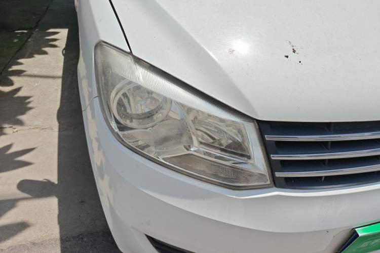 Used Dongfeng Fengon 330 2018 1.5L Facelift Manual Utility II DK15 Right Front Headlight