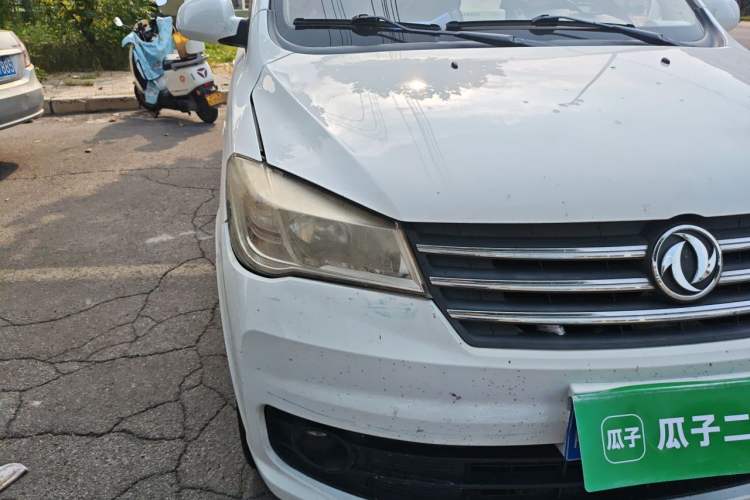 Used Dongfeng Fengon 330 2018 1.5L 330S Comfort Edition China V Standard DK15 Right Front Headlight