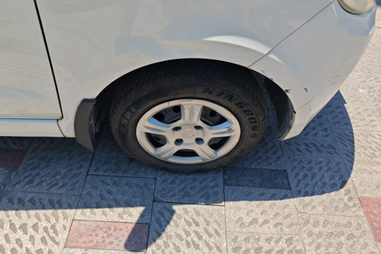 Used Dongfeng Fengon 330 2018 1.5L Manual Utility Version I DK15 Right Front Wheel Hub