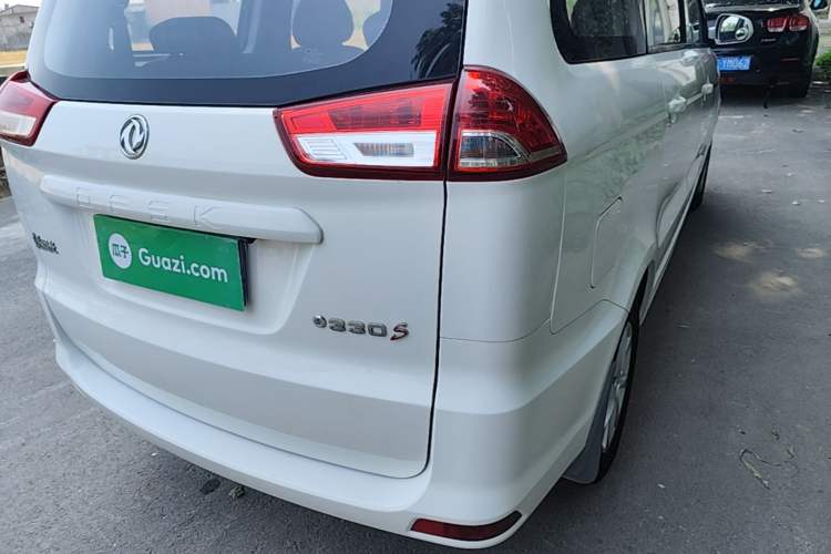 Used Dongfeng Fengon 330 2018 1.5L 330S Facelifted Premium Edition DK15 Right Rear Taillight