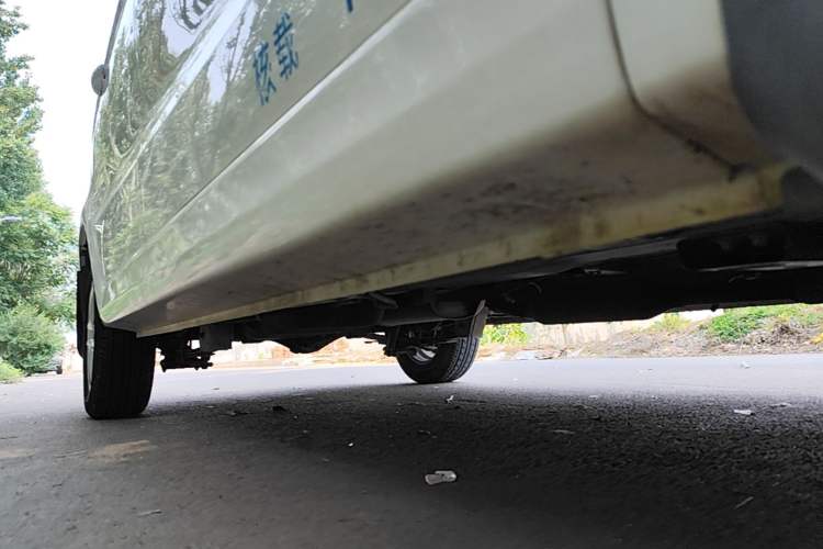 Used Dongfeng Fengon 330 2018 1.5L 330S Facelifted Premium Edition DK15 Right Side Sill