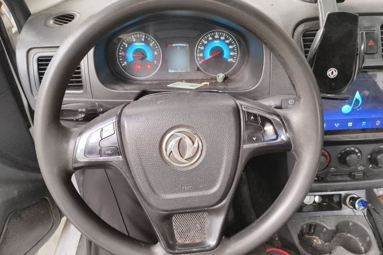 Used Dongfeng Fengon 330 2018 1.5L Manual Practical II DK15 Steering Wheel