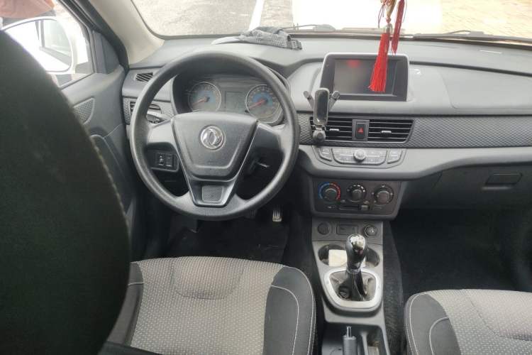 Used Dongfeng Fengon 330  Steering Wheel