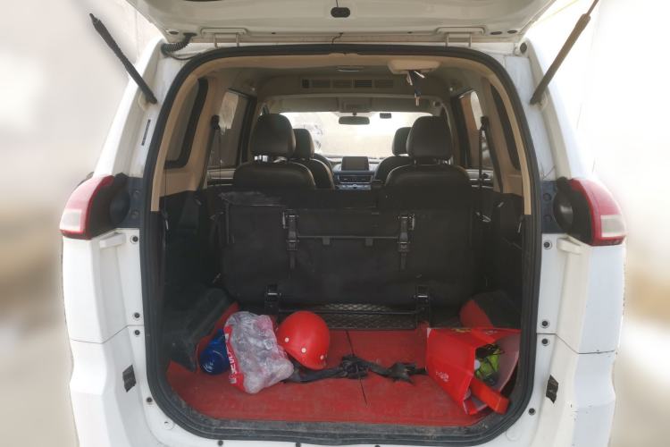 Used Dongfeng Fengon 330 2018 1.5L 330S Comfort Edition DK15 Trunk