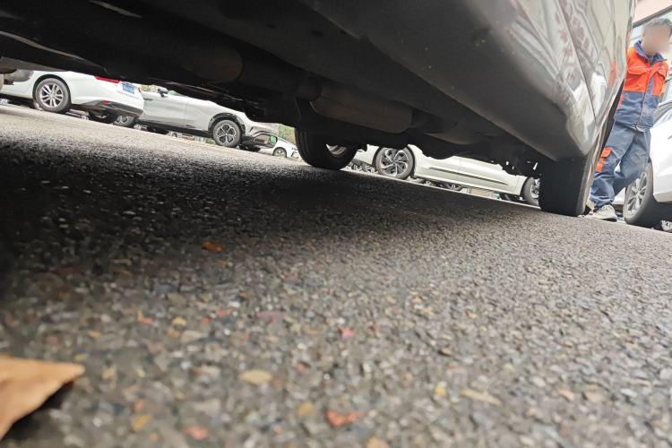 Used Dongfeng Fengon 330 2019 1.5L 330S Manual Comfort Version China VI Standard Chassis Front Left