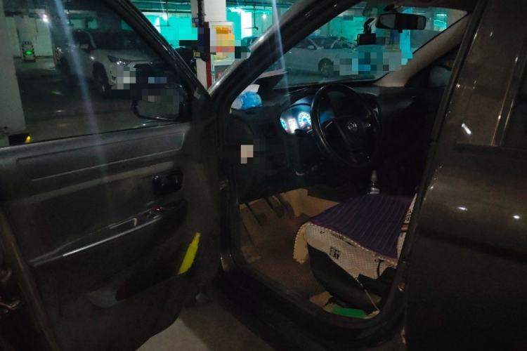 Used Dongfeng Fengon 330 2019 1.5L Manual Practical II China VI Driver Seat