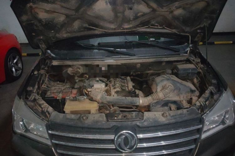 Used Dongfeng Fengon 330 2019 1.5L Manual Practical II China VI Engine Bay