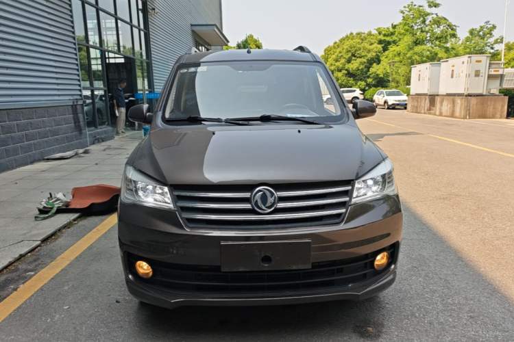 Used Dongfeng Fengon 330 2019 1.5L 330S Manual Comfort Version China VI Standard Front