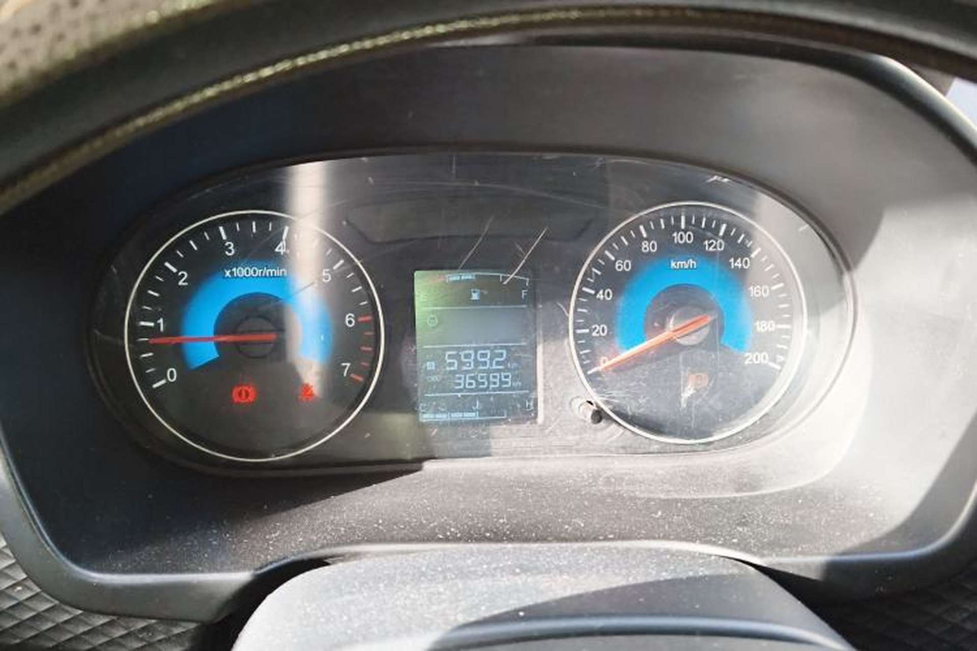 Used Dongfeng Fengon 330 2019 1.5L 330S Manual Comfort Version China VI Standard Instrument Cluster