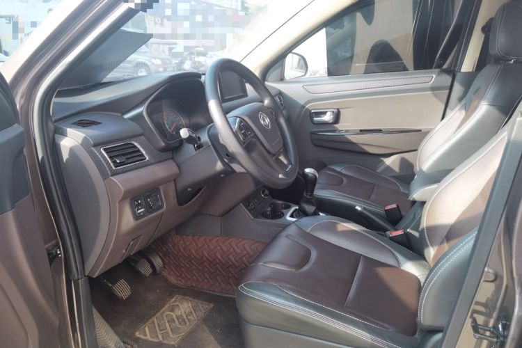 Used Dongfeng Fengon 330 2019 1.5L 330S Manual Comfort Version China VI Standard Interior 4