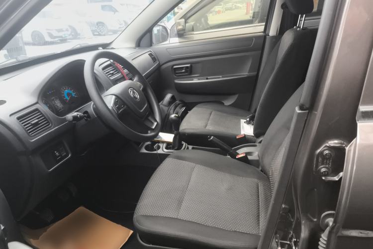 Used Dongfeng Fengon 330 2019 1.5L Manual Utility Grade I China VI Left Front Seat