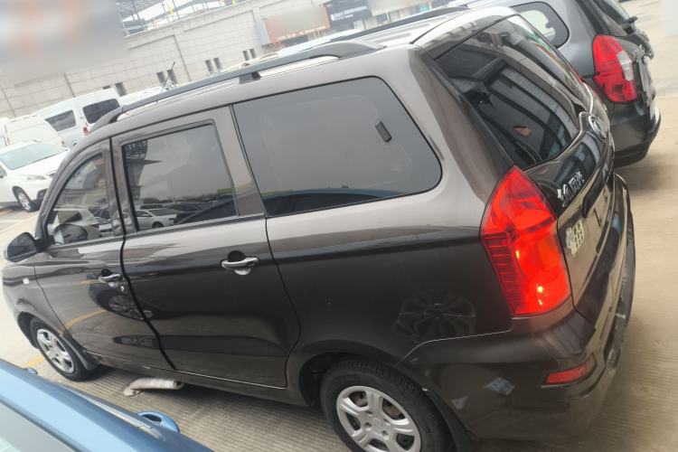 Used Dongfeng Fengon 330 2019 1.5L Manual Utility Grade I China VI Left Side