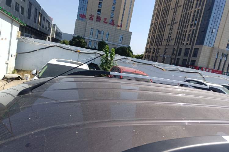 Used Dongfeng Fengon 330 2019 1.5L 330S Manual Comfort Version China VI Standard Roof