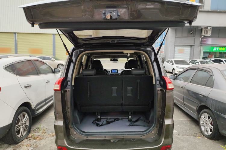 Used Dongfeng Fengon 330 2019 1.5L 330S Manual Comfort Version China VI Standard Trunk