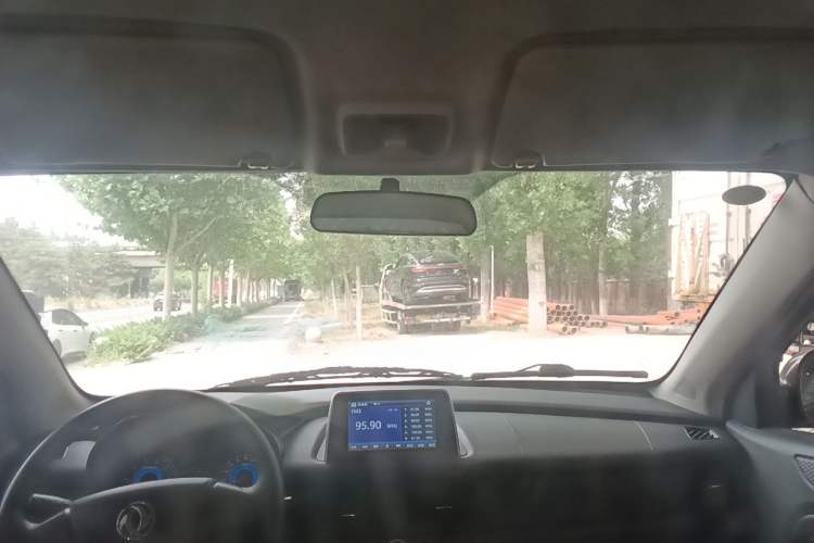 Used Dongfeng Fengon 330  Headliner