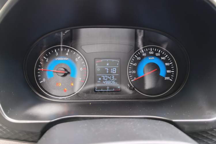Used Dongfeng Fengon 330 2019 1.5L 330S Manual Comfort Version China VI Standard Instrument Cluster