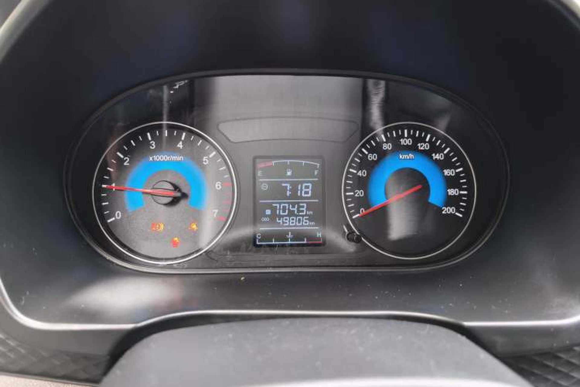 Used Dongfeng Fengon 330 2019 1.5L 330S Manual Comfort Version China VI Standard Instrument Cluster