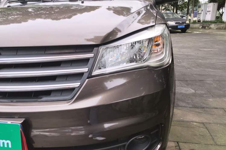 Used Dongfeng Fengon 330 2019 1.5L 330S Manual Comfort Version China VI Standard Left Front Headlight