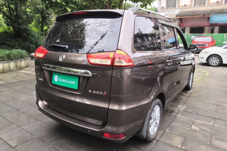 Used Dongfeng Fengon 330 2019 1.5L 330S Manual Comfort Version China VI Standard Rear Right 45 Deg