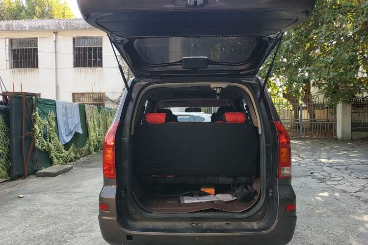 Used Dongfeng Fengon 330 2019 1.5L Manual Practical II China VI Trunk