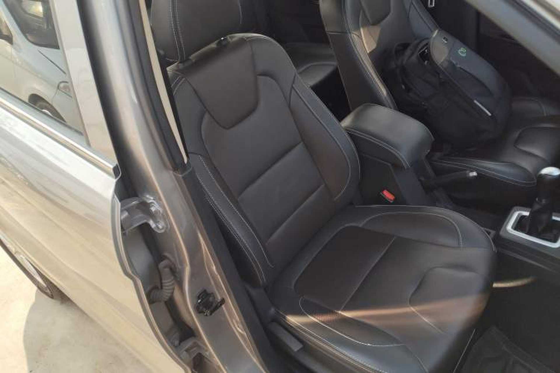 Used Dongfeng Fengon 330 2019 1.5L 330S Manual Comfort Version China VI Standard Right Front Seat