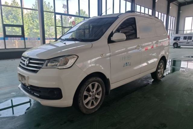 Used Dongfeng Fengon 330 2019 1.5L 330S Manual Luxury Van China VI Standard