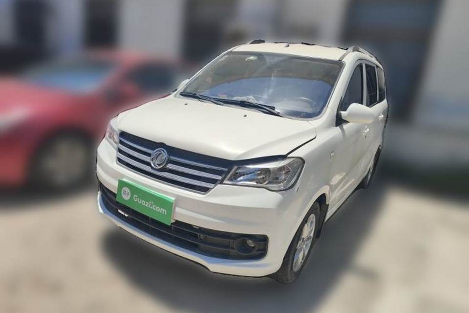 Dongfeng Fengon 330 2019