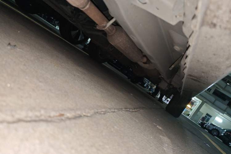 Used Dongfeng Fengon 330 2019 1.5L 330S Manual Comfort Version China VI Standard Chassis Front Left