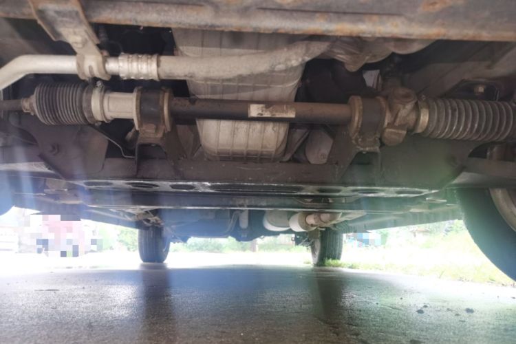 Used Dongfeng Fengon 330 2019 1.5L Manual Practical II China VI Chassis Front