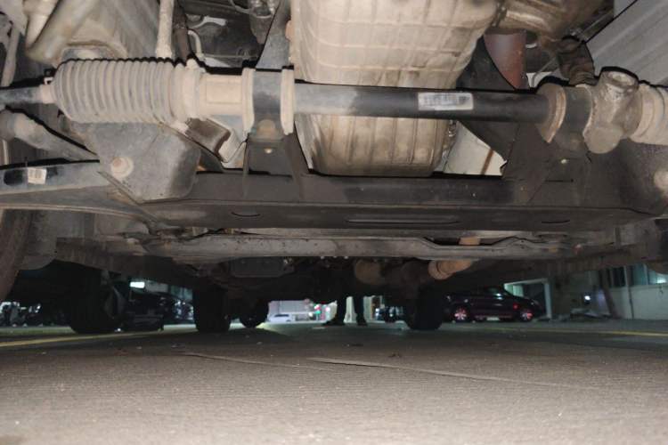 Used Dongfeng Fengon 330 2019 1.5L 330S Manual Comfort Version China VI Standard Chassis Front