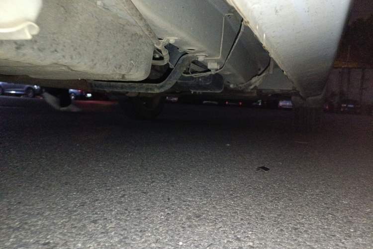 Used Dongfeng Fengon 330 2019 1.5L 330S Manual Comfort Version China VI Standard Chassis Rear Right