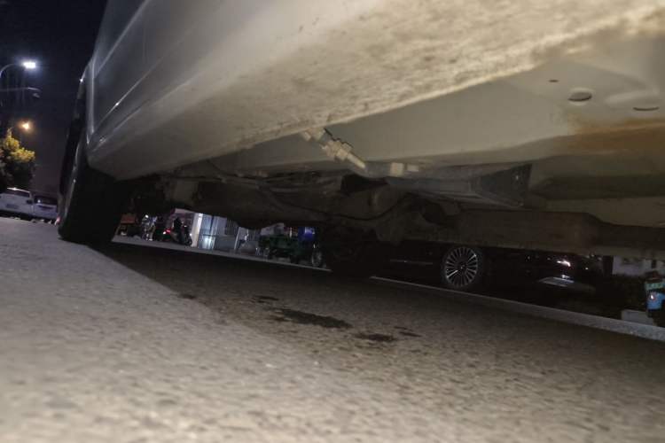 Used Dongfeng Fengon 330 2019 1.5L Manual Practical II China VI Chassis Rear Right