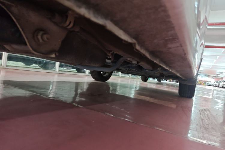 Used Dongfeng Fengon 330 2019 1.5L 330S Manual Comfort Version China VI Standard Chassis Rear Right