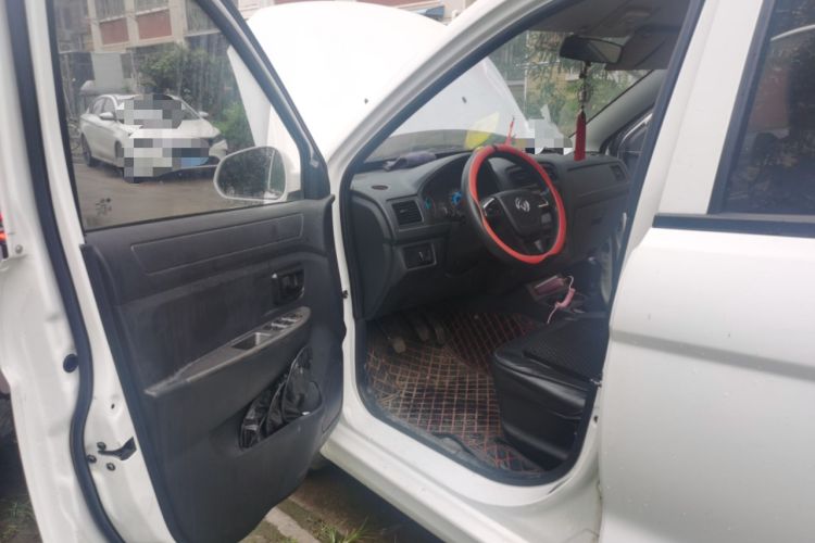Used Dongfeng Fengon 330 2019 1.5L Manual Practical II China VI Driver Seat