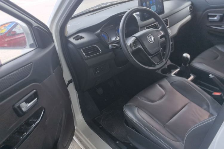 Used Dongfeng Fengon 330 2019 1.5L 330S Manual Comfort Version China VI Standard Driver Seat