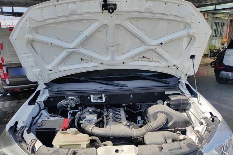 Used Dongfeng Fengon 330 2019 1.5L Manual Practical II China VI Engine Bay