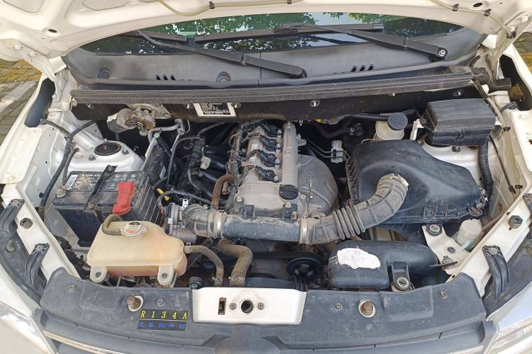 Used Dongfeng Fengon 330 2019 1.5L Manual Utility Grade I China VI Engine Bay