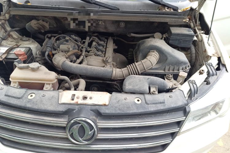 Used Dongfeng Fengon 330 2019 1.5L 330S Manual Comfort Version China VI Standard Engine Bay Left