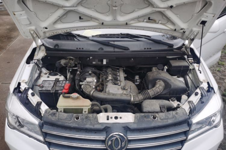 Used Dongfeng Fengon 330 2019 1.5L Manual Practical II China VI Engine Bay